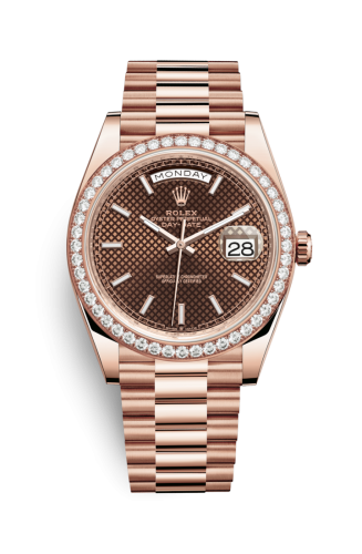 [228345rbr-0005] Day-Date 40 Everose / Diamond / Chocolate - Diagonal Motif